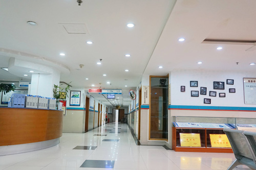 重慶騎士醫(yī)院環(huán)境圖5