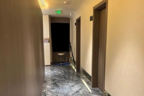 長(zhǎng)沙芊億醫(yī)療美容環(huán)境圖3