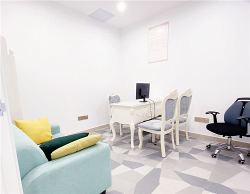 深圳福雅醫(yī)療美容環(huán)境圖3