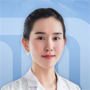 成都友誼醫(yī)院整形美容中心李萍醫(yī)生照片