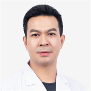 成都友誼醫(yī)院整形美容中心李繼華醫(yī)生照片