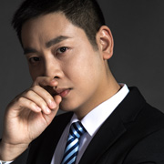 重慶美侖美奐整形口腔醫(yī)院劉興振醫(yī)生照片