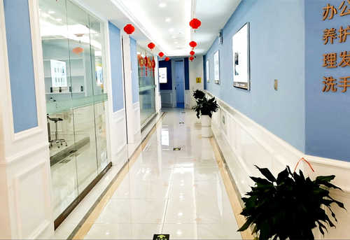 江蘇百年植發(fā)連鎖（常州分院）環(huán)境圖5