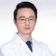 南京維多利亞美容醫(yī)院張恩軍醫(yī)生照片