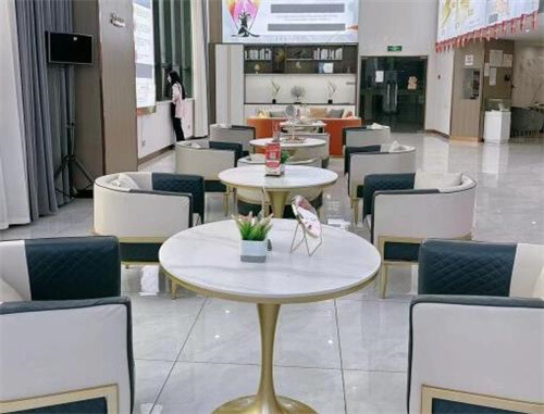 湖北荊州熙蒙醫(yī)療美容門診部環(huán)境圖3