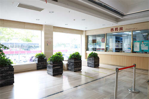 北京廣濟(jì)醫(yī)院疤痕科環(huán)境圖1