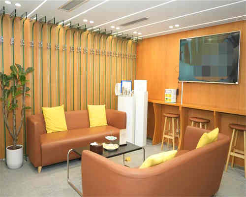 成都藝星醫(yī)療美容醫(yī)院環(huán)境圖3