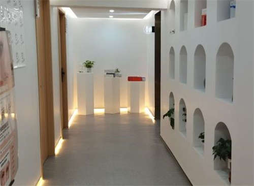 湖北天門市白年醫(yī)療美容有限公司環(huán)境圖1