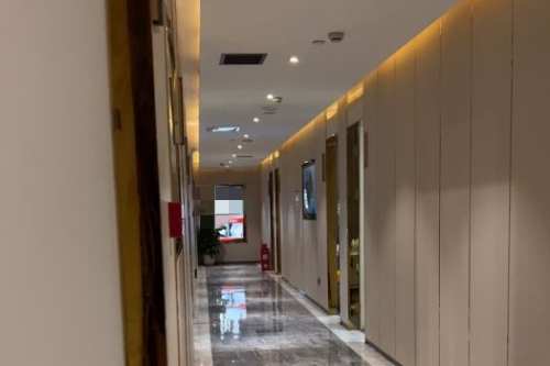 長沙亞韓醫(yī)學美容醫(yī)院環(huán)境圖7