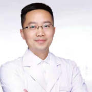 南京維多利亞美容醫(yī)院龔永良醫(yī)生照片