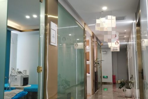 長沙臉博士醫(yī)療美容環(huán)境圖2