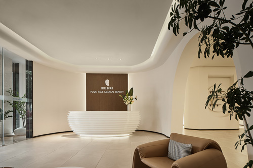 青島李滄皙博士醫(yī)療美容門診部環(huán)境圖2