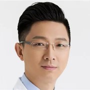 北京圣嘉榮醫(yī)療美容醫(yī)院黃大勇醫(yī)生照片