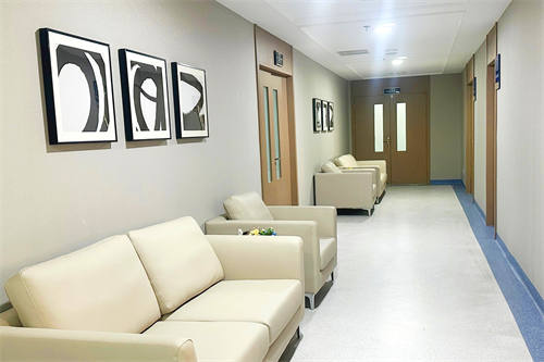 成都現(xiàn)代整形醫(yī)院環(huán)境圖3