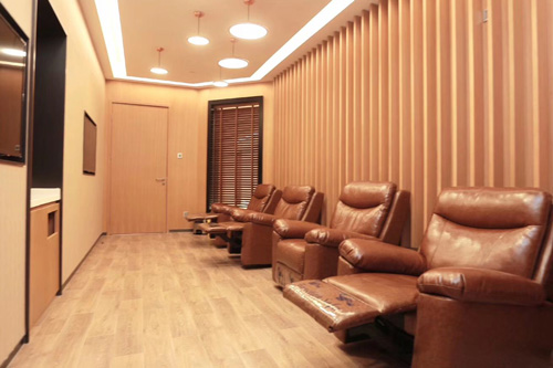 重慶當(dāng)代整形外科醫(yī)院環(huán)境圖2