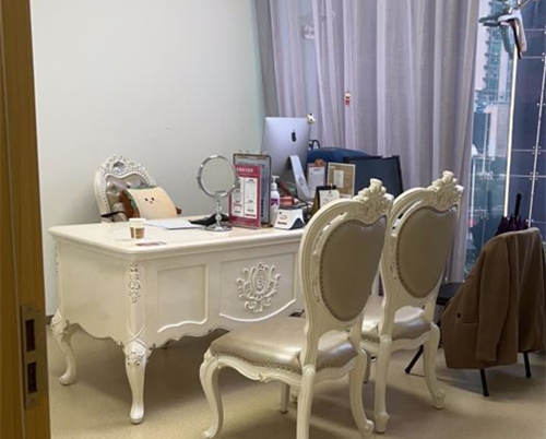 南京華韓奇致美容醫(yī)院環(huán)境圖5