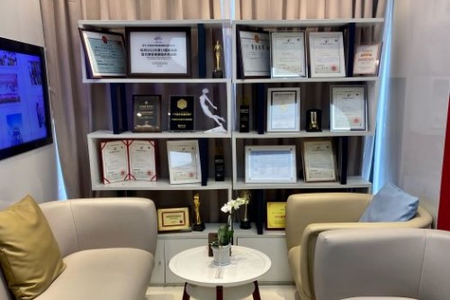 寧波藝星整形醫(yī)院環(huán)境圖8