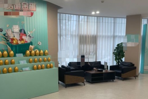 蕪湖瑞麗醫(yī)療美容環(huán)境圖3