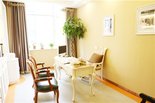 沈陽(yáng)杏林整形外科醫(yī)院環(huán)境圖3