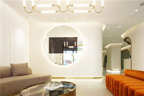 沈陽億美醫(yī)療美容醫(yī)院環(huán)境圖4