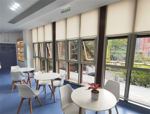 成都溫江維普眼科環(huán)境圖4