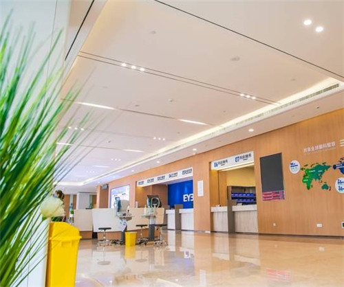 福州愛(ài)爾眼科環(huán)境圖4