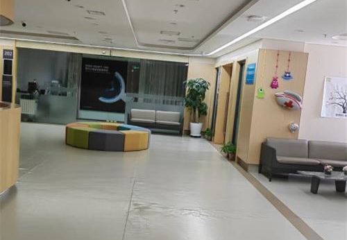 北京何氏眼科環(huán)境圖2