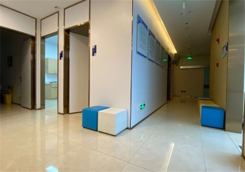 深圳安洲眼科門診環(huán)境圖3