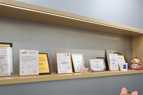 深圳瞳悅明恒裕眼科診所環(huán)境圖2