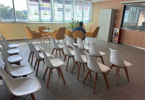 廣州黃埔愛爾眼科環(huán)境圖4