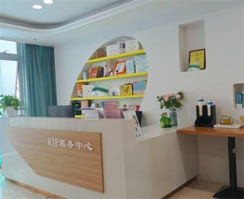 重慶萬(wàn)州愛爾眼科環(huán)境圖3