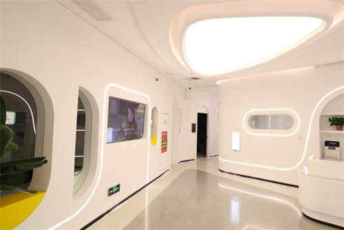 西安奕鳴眼科環(huán)境圖2