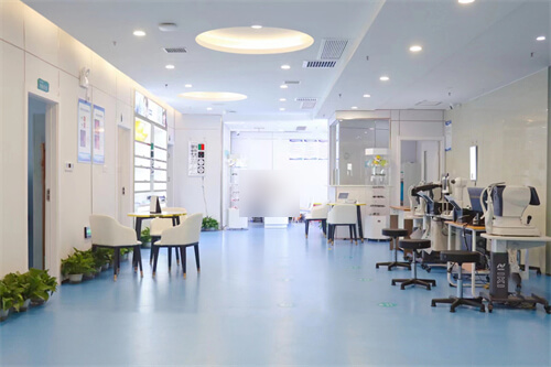 西安優(yōu)視美眼科環(huán)境圖3