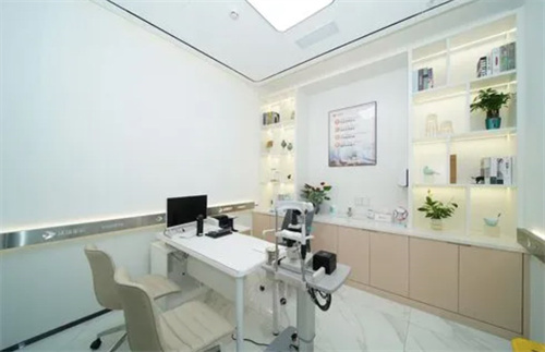 合肥沃瑞眼科醫(yī)院環(huán)境圖2