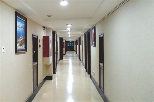 烏魯木齊愛爾阿迪婭眼科醫(yī)院環(huán)境圖4