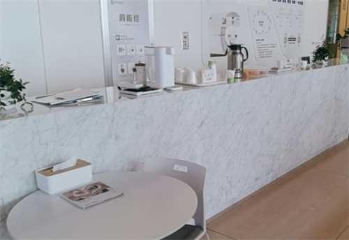 新疆烏魯木齊美尼康眼科醫(yī)院環(huán)境圖3