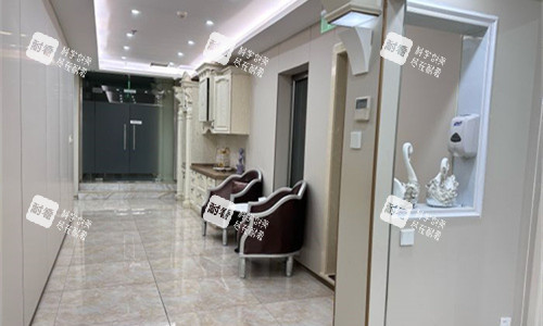 北京英煌醫(yī)療美容走廊休息區(qū)