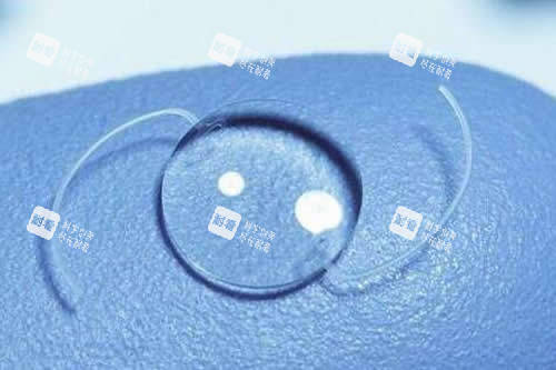 白內(nèi)障手術(shù)晶體圖片