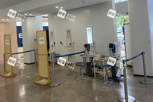 昆明愛爾眼科驗光區(qū)圖