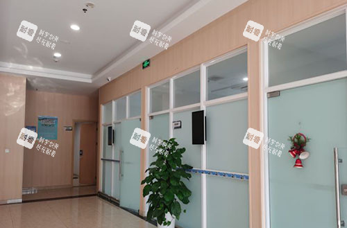 成都東籬醫(yī)院商談室外景圖