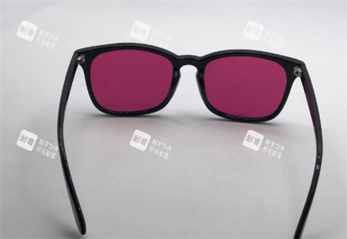 紅綠色盲的眼鏡