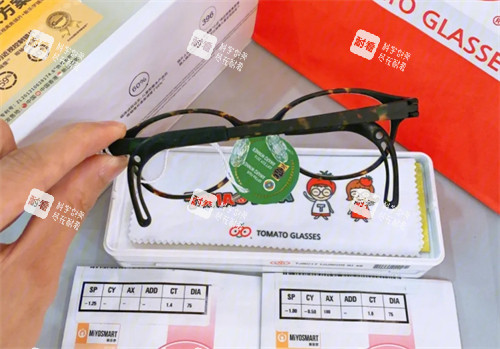 矯正視力的新樂學(xué)近視防控眼鏡