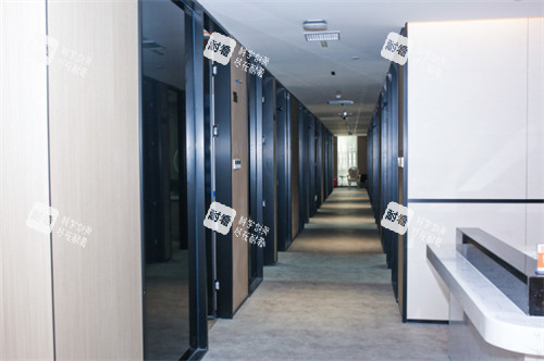 深圳非凡醫(yī)療美容醫(yī)院走廊 深圳非凡醫(yī)療美容醫(yī)院走廊