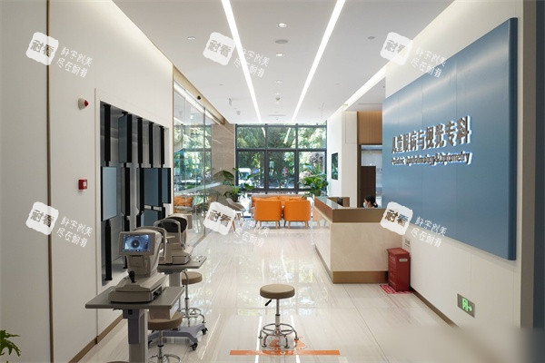 南寧普瑞眼科醫(yī)院兒童眼病與視光?？? title=