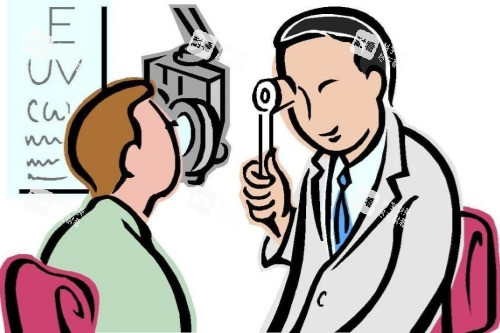 醫(yī)生檢查眼睛 醫(yī)生檢查眼睛