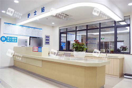 重慶華廈眼科醫(yī)院環(huán)境-護(hù)士站 重慶華廈眼科醫(yī)院環(huán)境-護(hù)士站