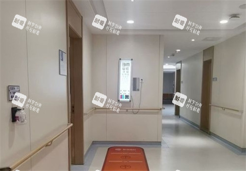 昆明普瑞眼科走廊環(huán)境