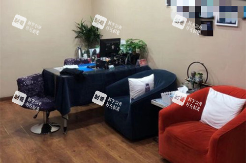 長春中妍整形美容醫(yī)院面診室環(huán)境示意圖 長春中妍整形美容醫(yī)院面診室環(huán)境示意圖