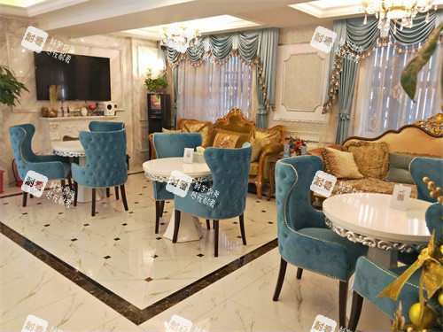 長(zhǎng)沙梵童醫(yī)療美容休息候診區(qū)