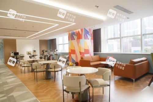 深圳博愛曙光眼科醫(yī)院休息區(qū)